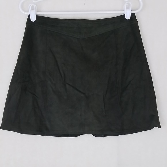 H&M Full Front Zip Leather Suede Mini Skirt Size Medium in Green *flawed* - Picture 2 of 12